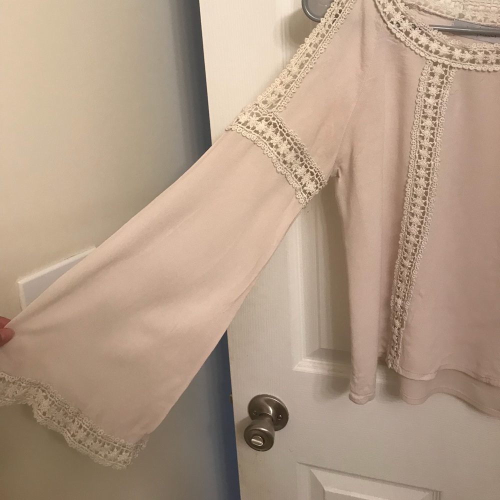 Pink blouse - Picture 2 of 4